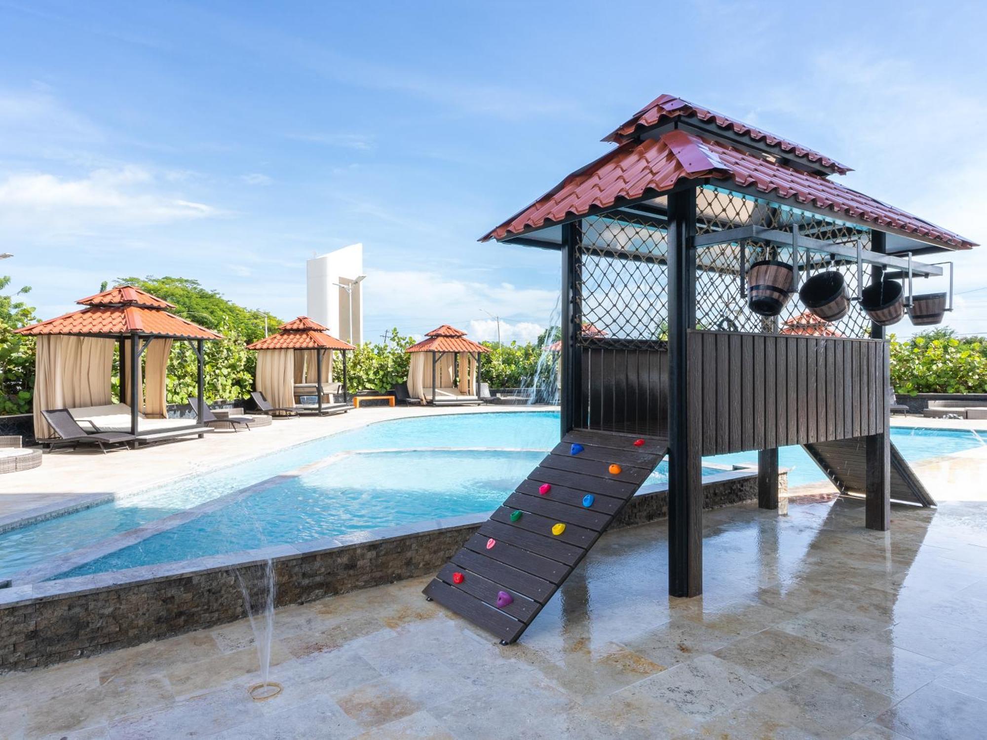Aloft Ponce Hotel & Casino Exterior photo