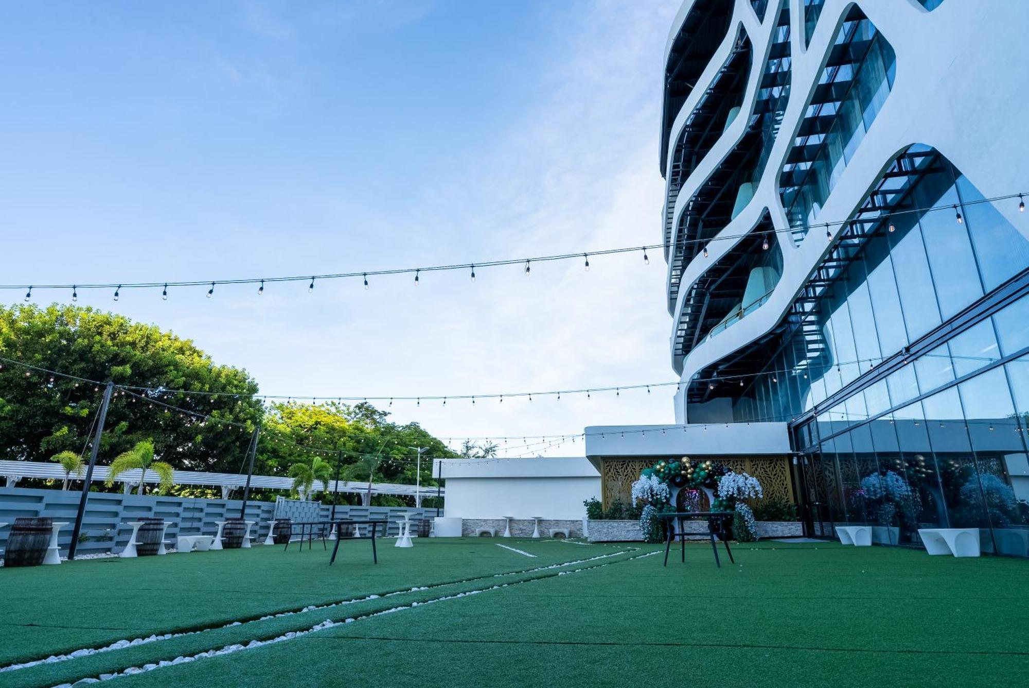 Aloft Ponce Hotel & Casino Exterior photo