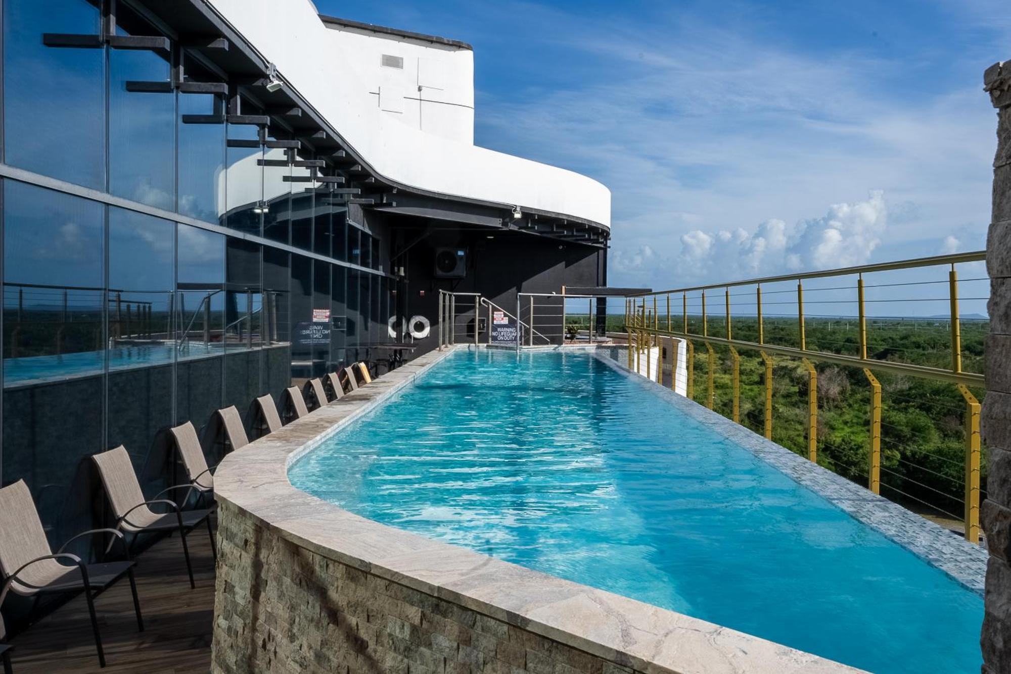 Aloft Ponce Hotel & Casino Exterior photo